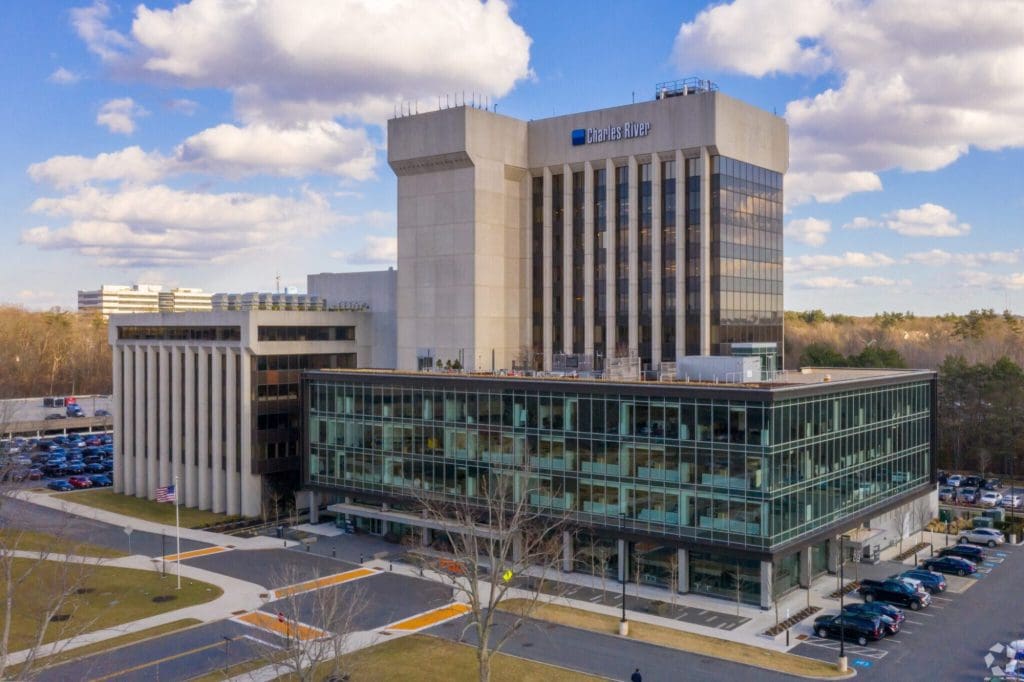 district avenue building development