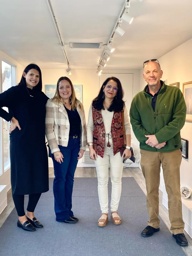 🎉 We had a great night this past Thursday celebrating the artists in our current show alongside the town’s final beer garden of the year! 

The current exhibition will be coming to a close soon, but another one is already in the works — and the gallery will be moving to a new location! More details will be shared soon.

@mojdehkazem 
@sashafino.creative 
@christinachang_art (not pictured here, and was missed! 💕) 
@catherinelecomtelecce 
George Ratkevich