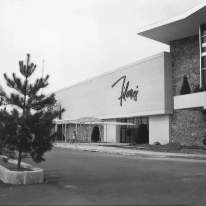 Then & Now: The Burlington Mall 🛍️
When the Burlington Mall first opened its doors in 1968, it made quite an impression. On opening day alone, an estimated 200,000 people came to check it out. Early stores included Sears, Filene’s, and Jordan Marsh, along with a Stop & Shop and a cinema — quickly making the Mall a hub for shopping, entertainment, and community life.

More than 50 years later, the Burlington Mall continues to evolve while remaining a familiar gathering place for generations of residents.

Do you remember your first trip to the Burlington Mall or a store you miss from the early days? How do you think the Mall has changed over the years? Let us know in the comments below. 👇
Explore more of the Mall’s local history at https://burlingtonretro.com/burlington-turns-50/